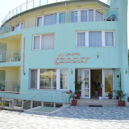 Family Hotel Coral Sozopol Buitenkant foto