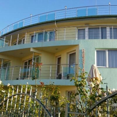 Family Hotel Coral Sozopol Buitenkant foto