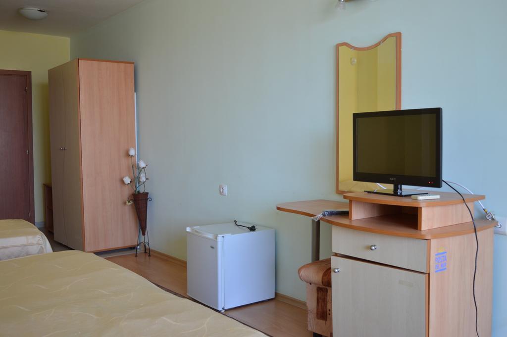 Family Hotel Coral Sozopol Buitenkant foto
