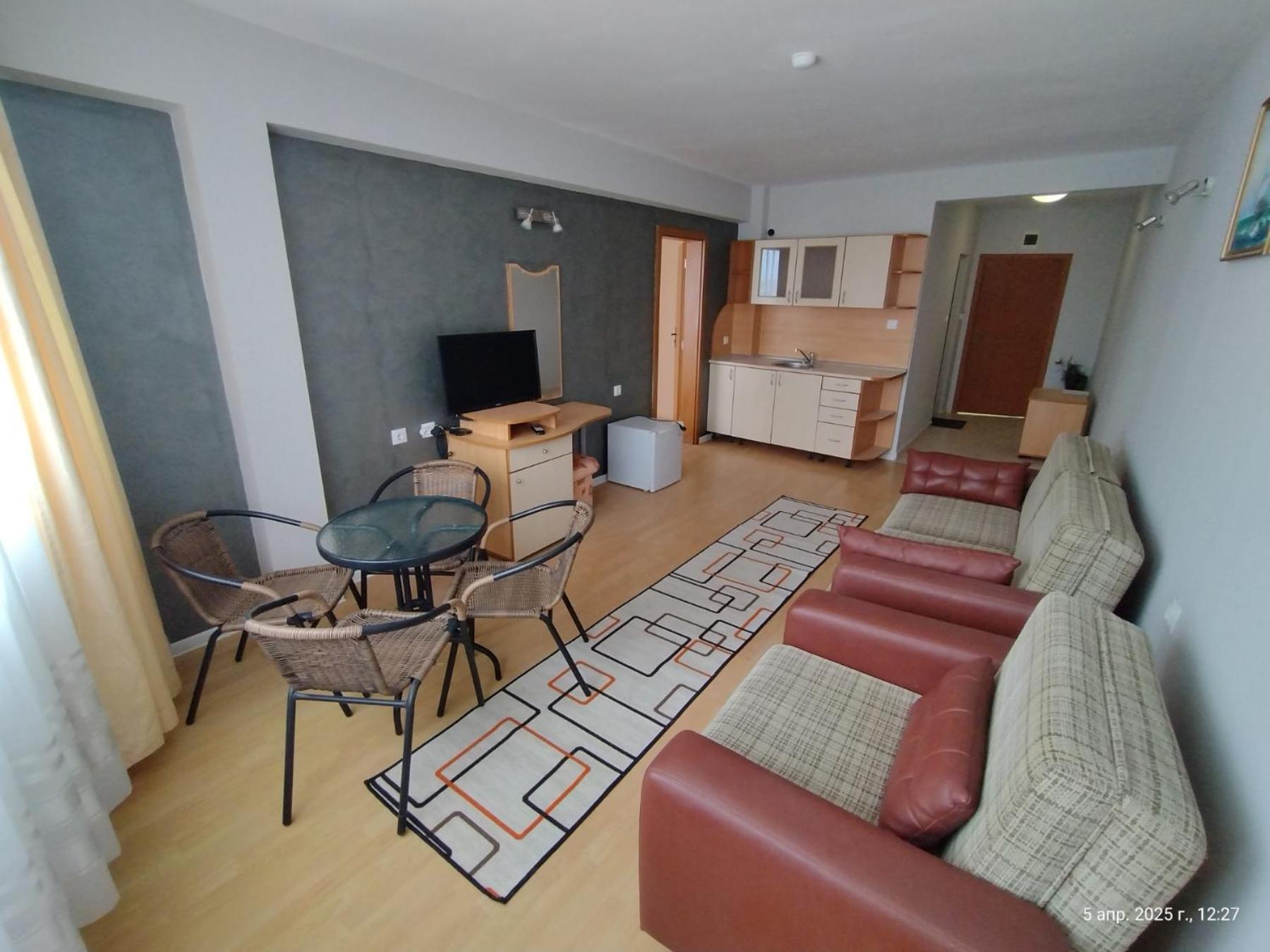 Family Hotel Coral Sozopol Buitenkant foto