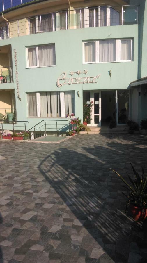 Family Hotel Coral Sozopol Buitenkant foto
